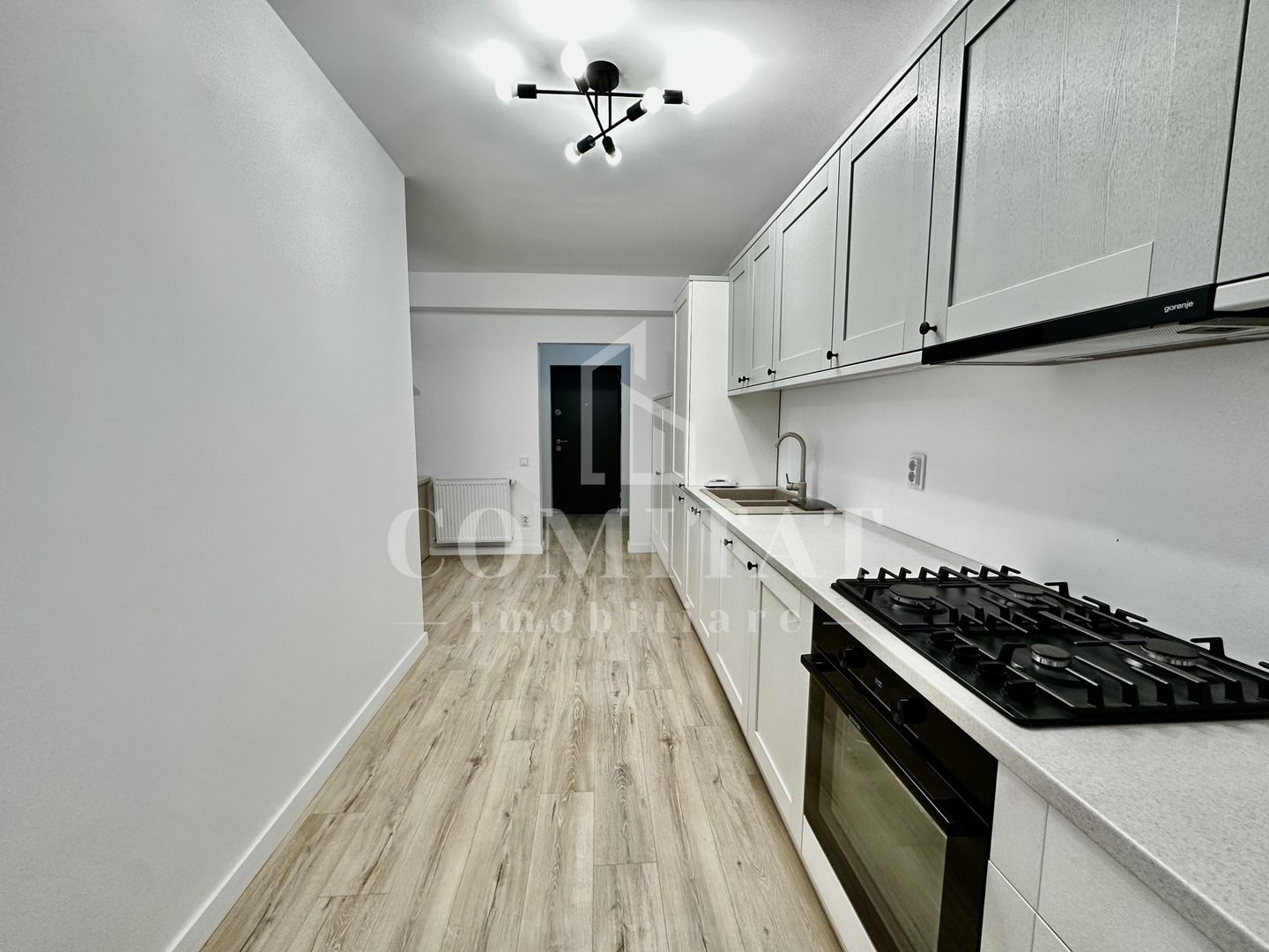 Apartament la cheie | Etaj intermediar | Cartier Terra-Floresti - Poză 4