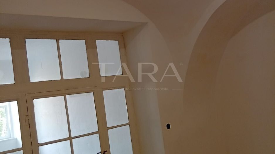 Apartament cu 2 camere, 75 mp, grădină, parcare, acces auto, Km 0. - Poză 3