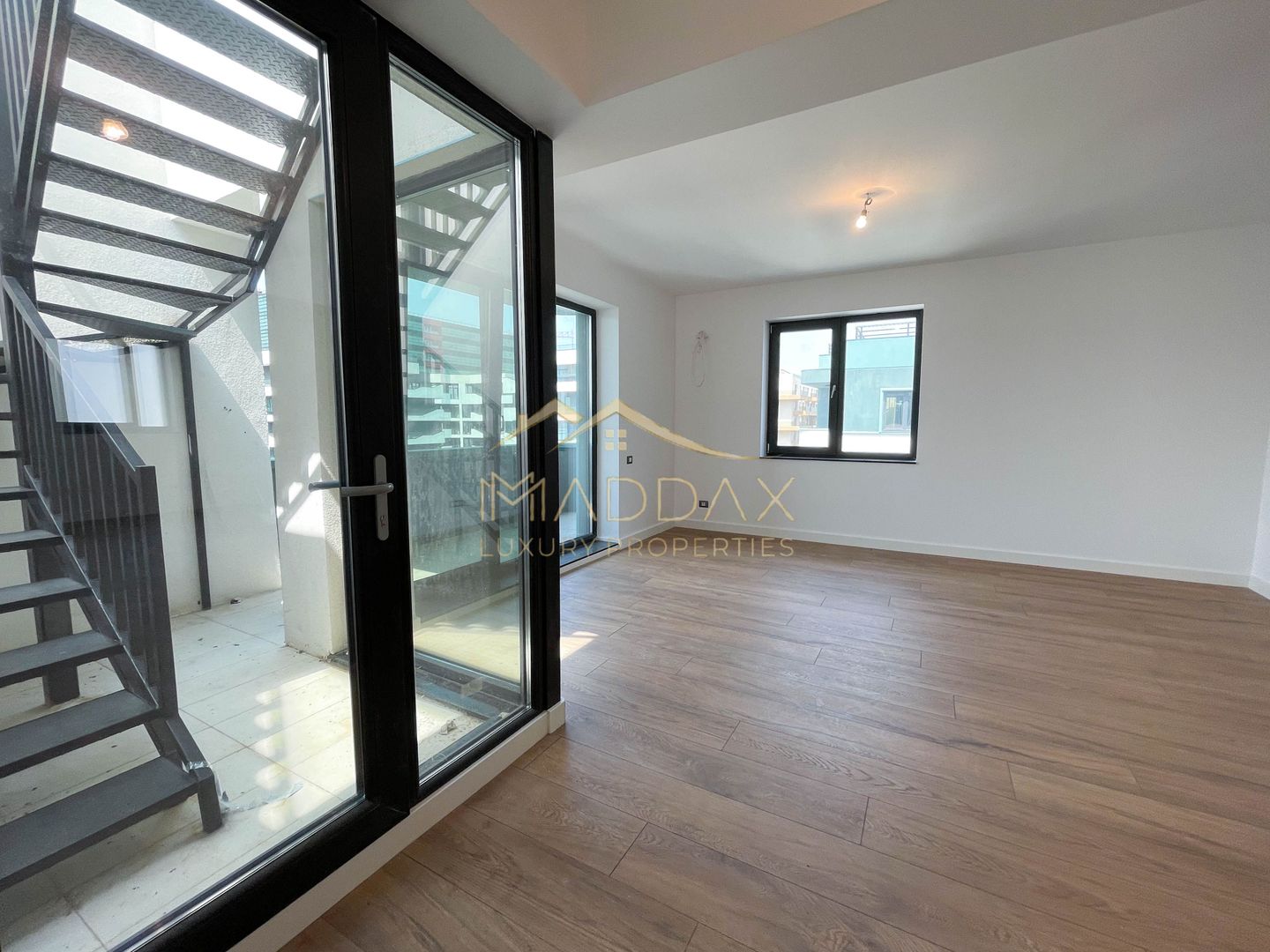 Apartament 4 camere de vanzare tip Penthouse***Terasa 167mp***Pipera - Poză 3