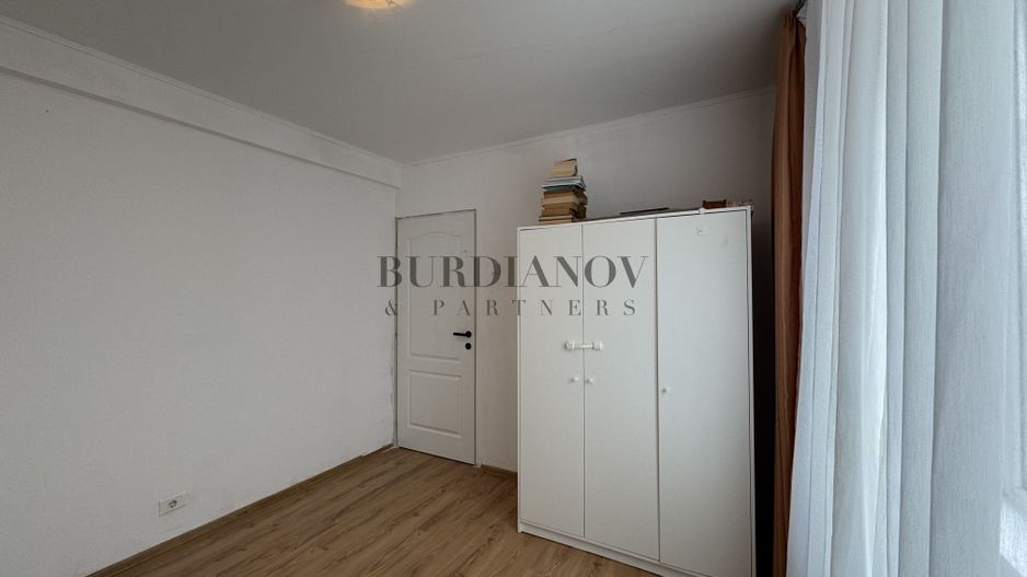 Apartament cu 3 camere de vânzare Titan/1 Decembrie 1918 - Poză 8