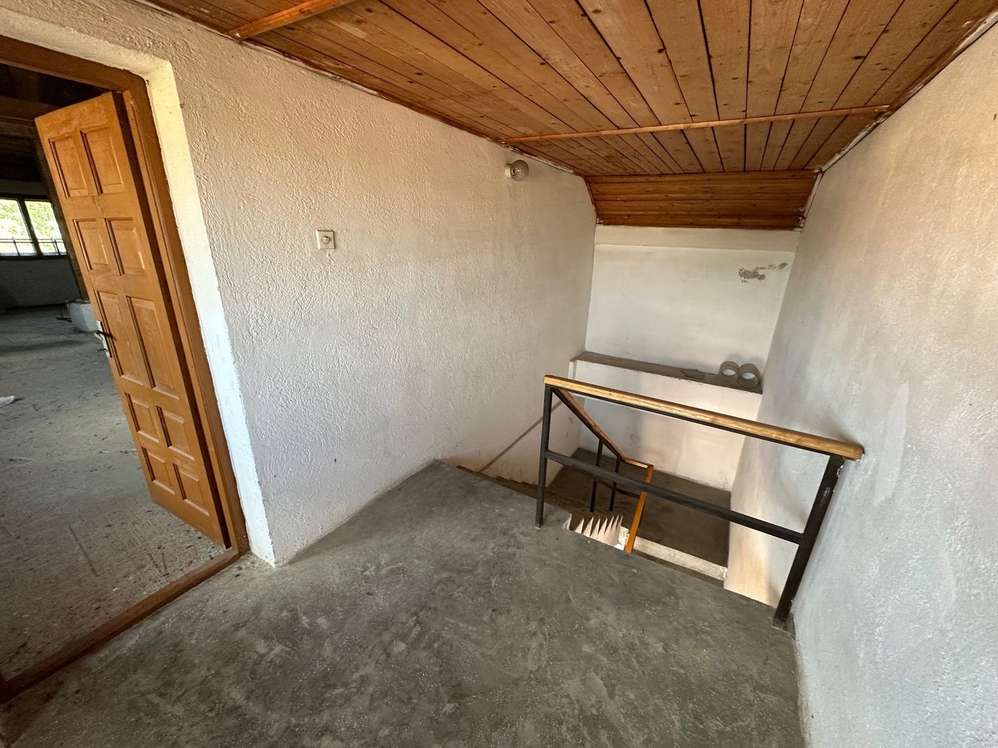 Proprietate compusă din 2 case - Poză 24