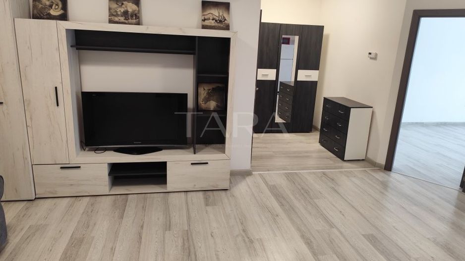 Vând apartament în Florești, zona Florilor. - Poză 3