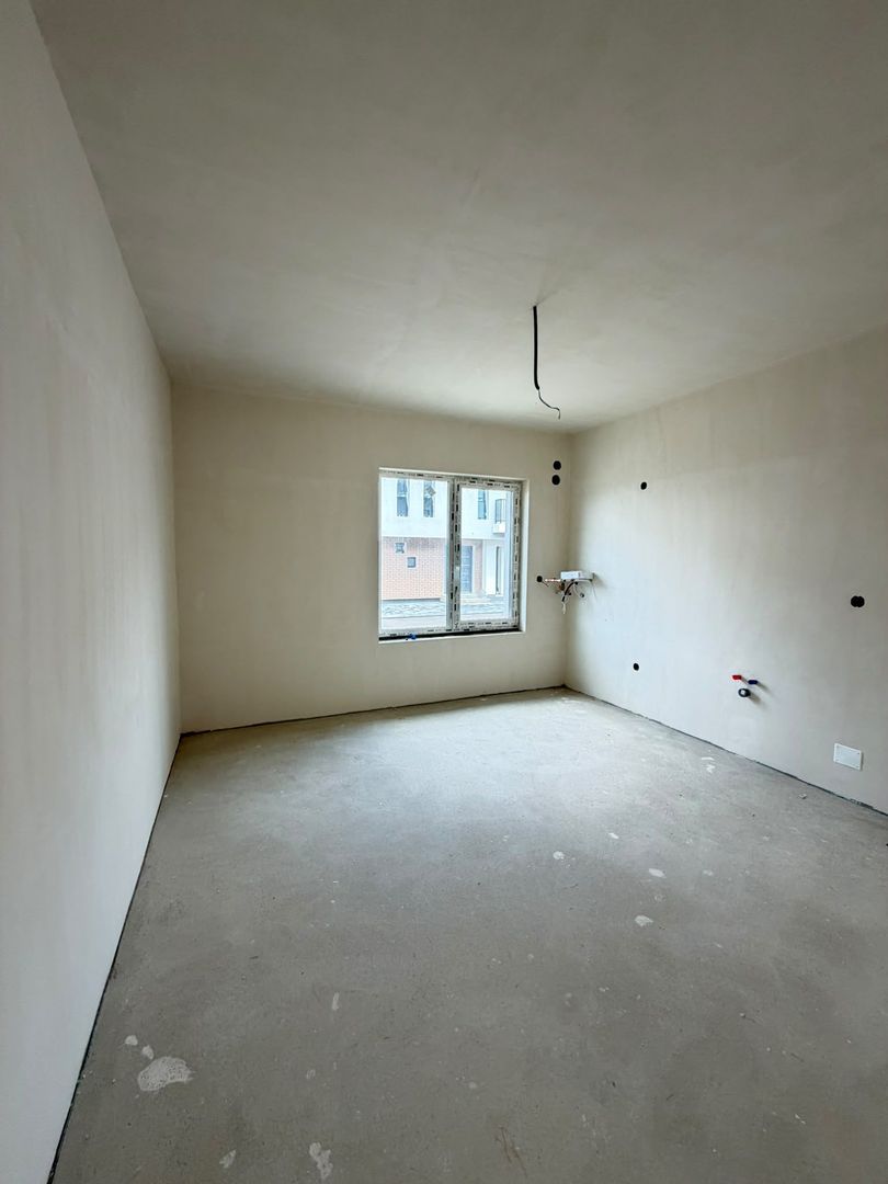 Triplex 4 camere DECOMANDATE, 112 mp utili, 184 mp curte, Urusagului - Poză 12