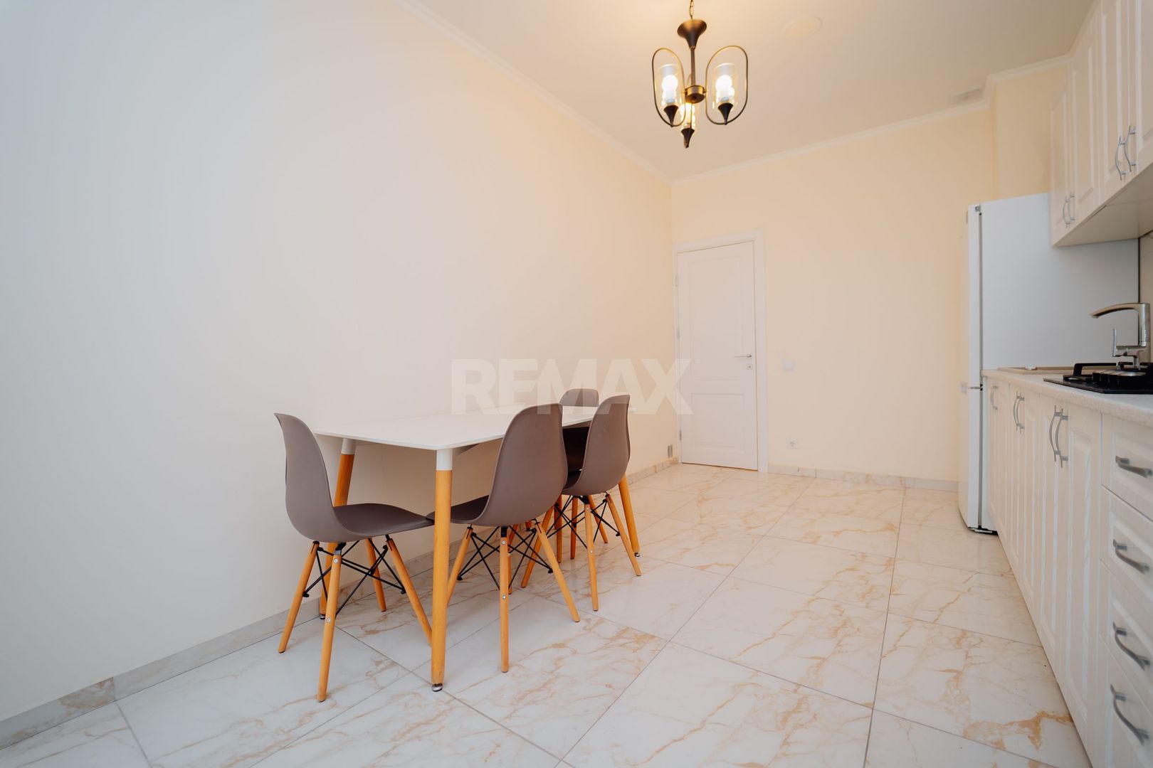 Apartament la chirie - Poză 9