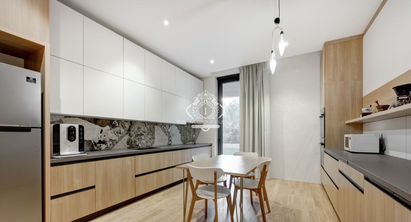 Floreasca | Parcul Verdi | 3 camere | 253mp | 120mp curte | 4000 euro + TVA - Poză 10