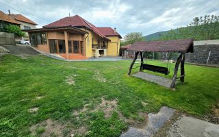 Casă Individuală, 1715mp Teren, Ampoița - Poză 3