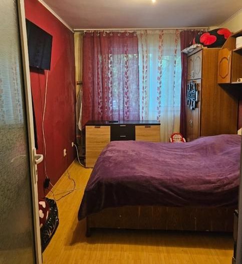 Apartament 3 camere, Bld. Obregia. Etaj 1. Loc parcare. - Poză 9