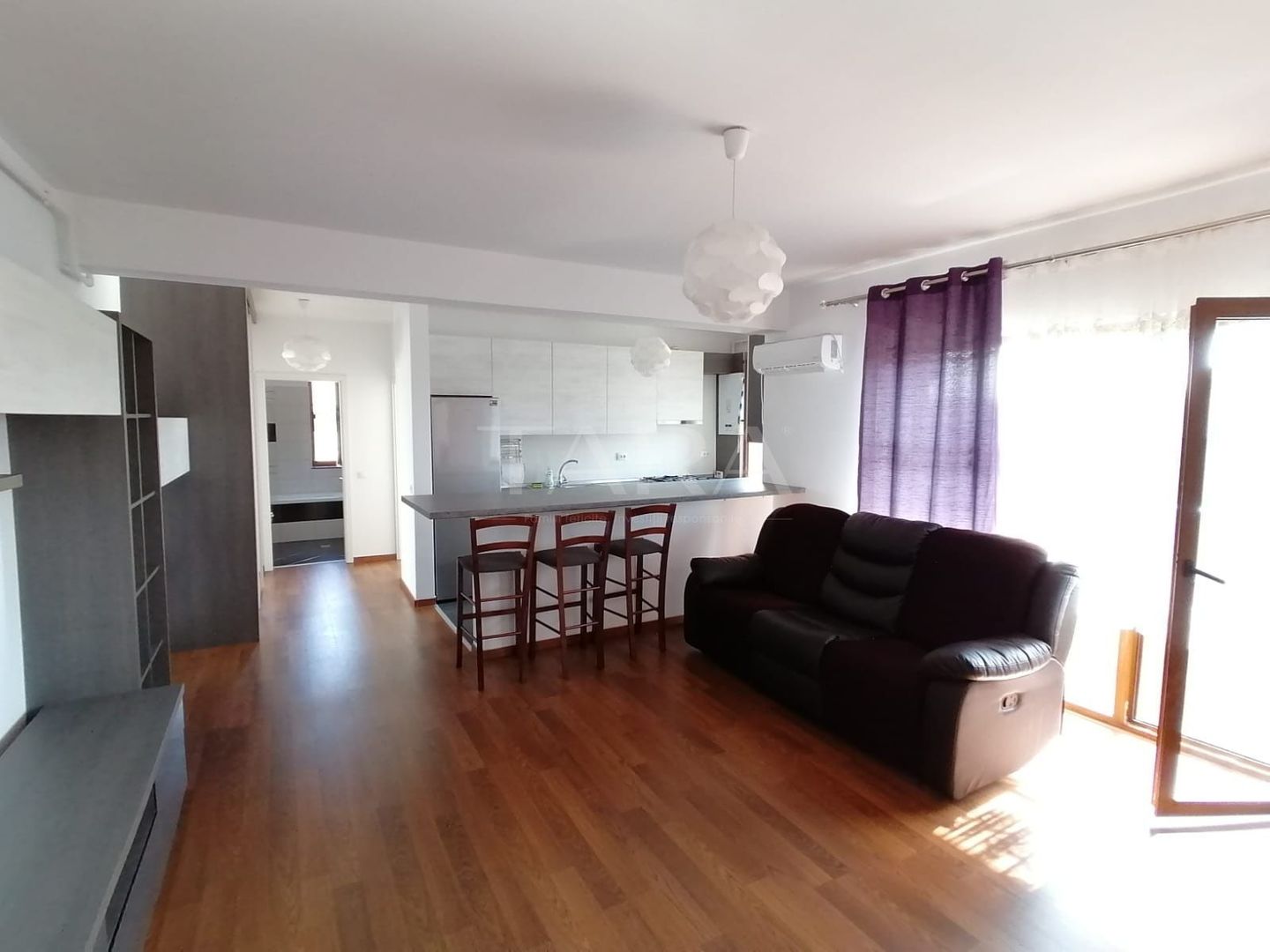 Apartament 3 camere de închiriat, aproape de Terra și Profi. - Poză 1