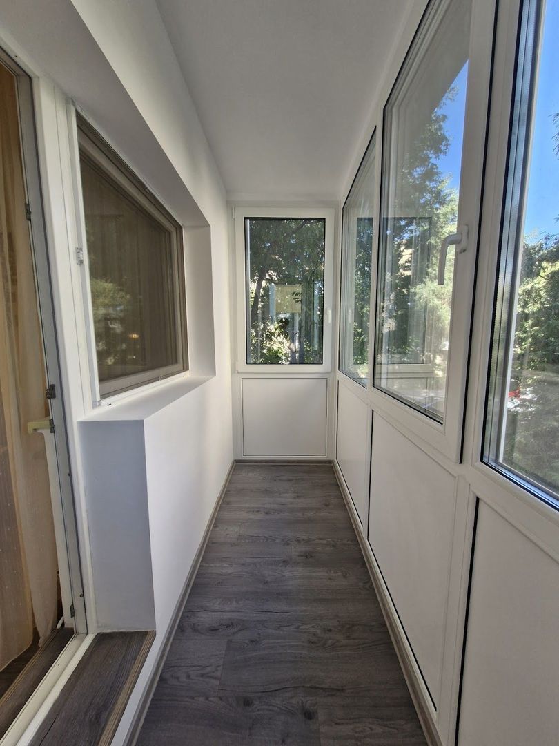 Apartament 3 camere  renovat in zona Lipovei - Poză 21