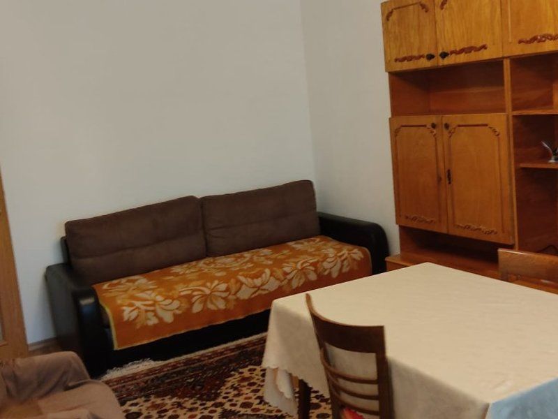 Apartament cu 2 camere decomandat -  Piata Centrala - Poză 6