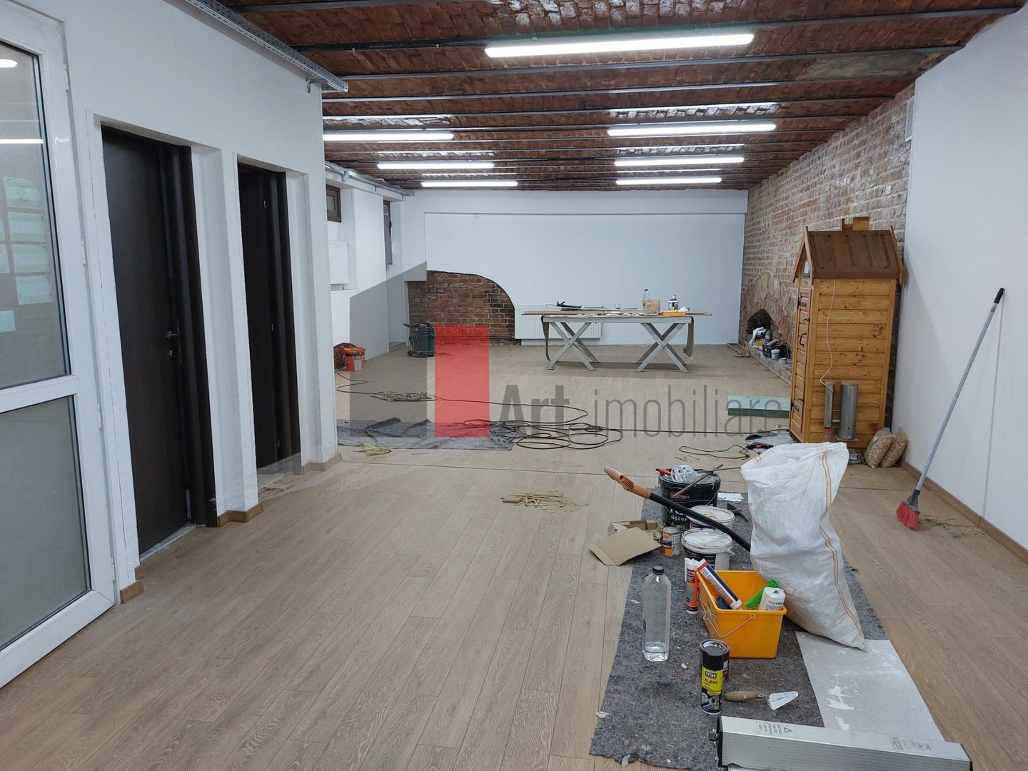 Spatiu depozitare/productie/showroom Universitate,intrare separata,100 mp. - Poză 6