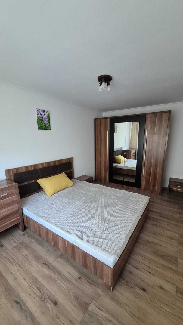 apartament de inchiriat - Poză 1