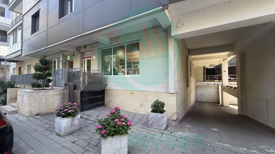 Spatiu comercial de vanzare in bloc 2006 adiacent Decebal - Poză 2