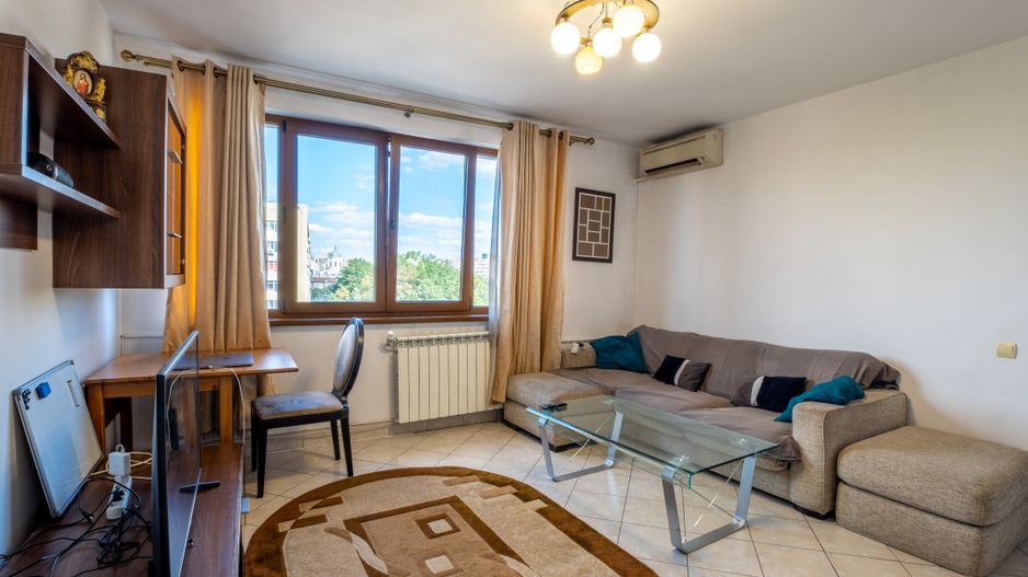 Apartament de 3 camere, la 10 minute de mers pe jos de Piața Unirii. - Poză 3
