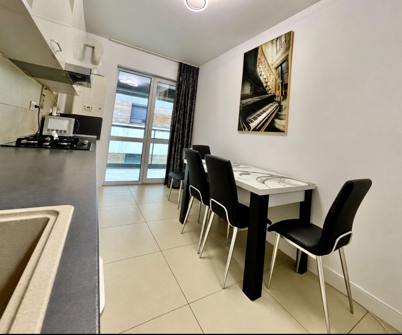 Apartament elegant cu 2 camere  Pipera, în spatele Porche, 675 eur/lun - Poză 12