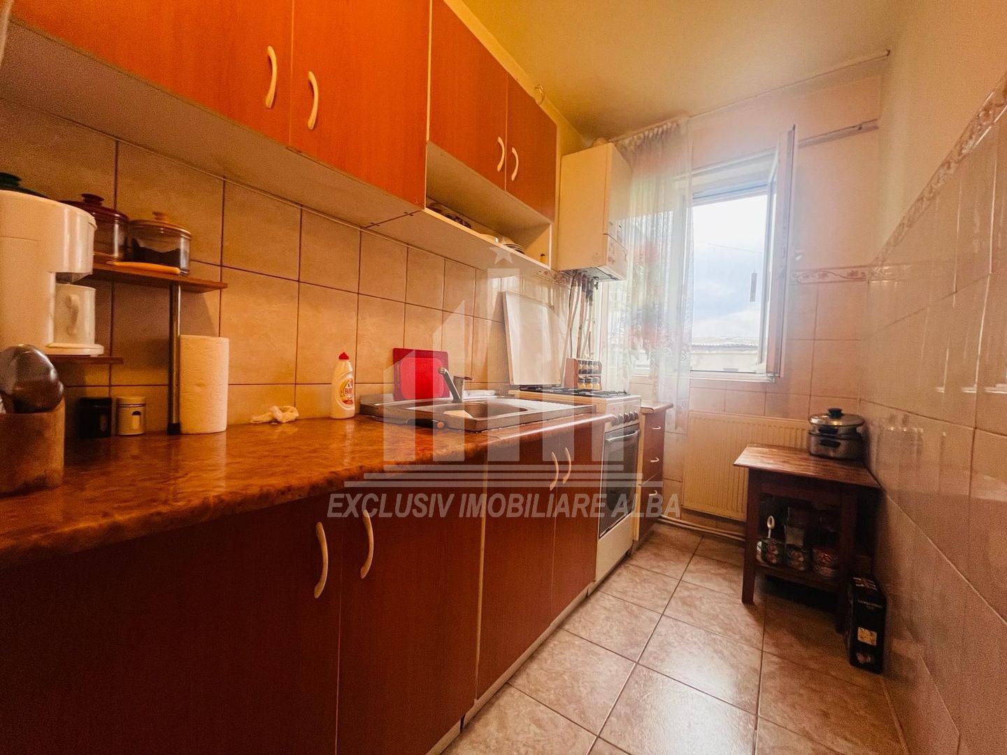 Apartament cu 2 camere, Cetate - Poză 1