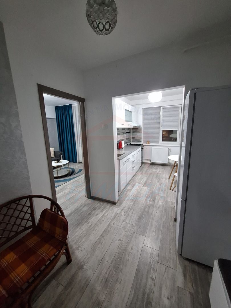 Închiriez apartament în zonă centrală – Galați - Poză 5
