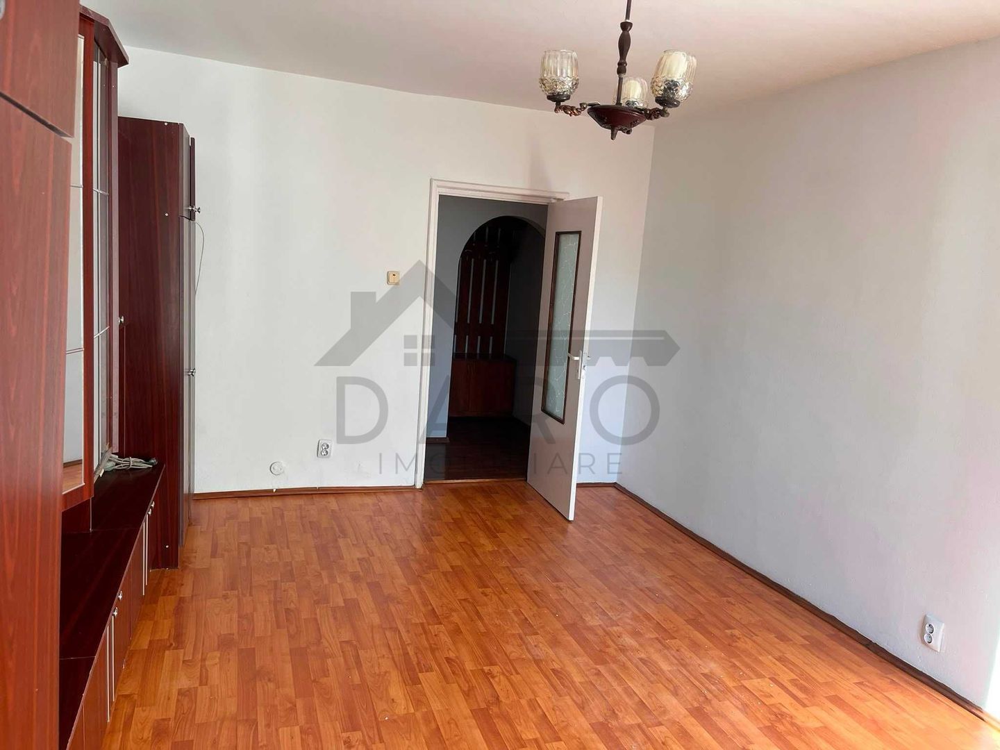 De închiriat: Apartament 3 camere in Cristesti - Poză 2