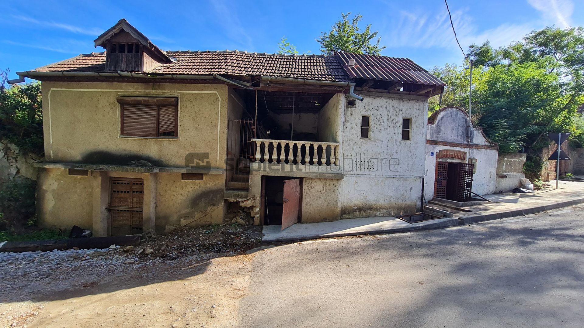 SAPIENT/TEREN INTRAVILAN 600 MP CU ANEXE ȘI PIVNITE - EPISCOPIA - Poză 4