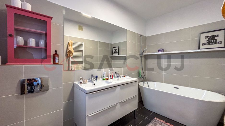 Duplex bine compartimentat - Curte amenajata - Borhanci, la inceput - Poză 8