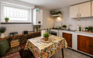 CASA P+M de vanzare in Stefanesti-Arges-3 camere, garaj, utilitati - Poză 4