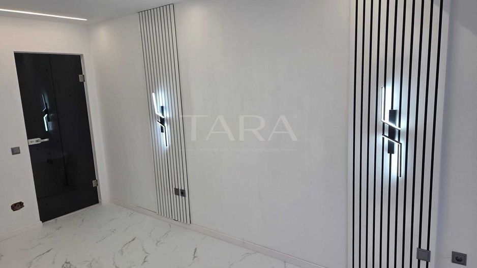 Apartament 3 camere ultrafinisat, zona Metro - Poză 1