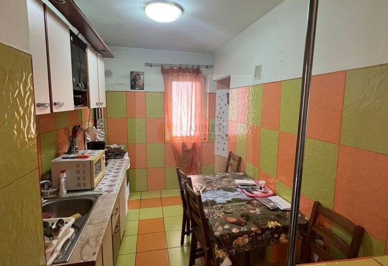 3 Camere - 63MP | Reabilitat | Metrou Gorjului - Poză 5