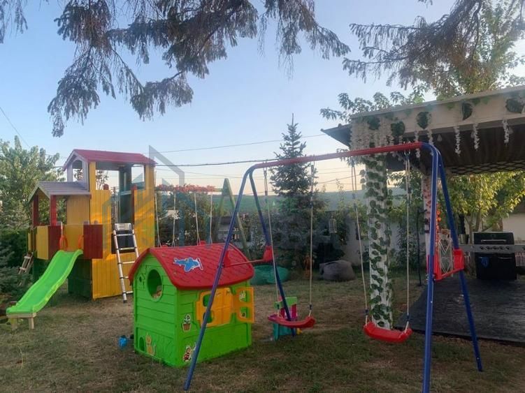 Închiriere clădire 850 mp utili, 15 camere cu baie proprie, Poiana (Schitu Duca) – ideală pentru cămin bătrâni, centru recuperare, pensiune - Poză 4