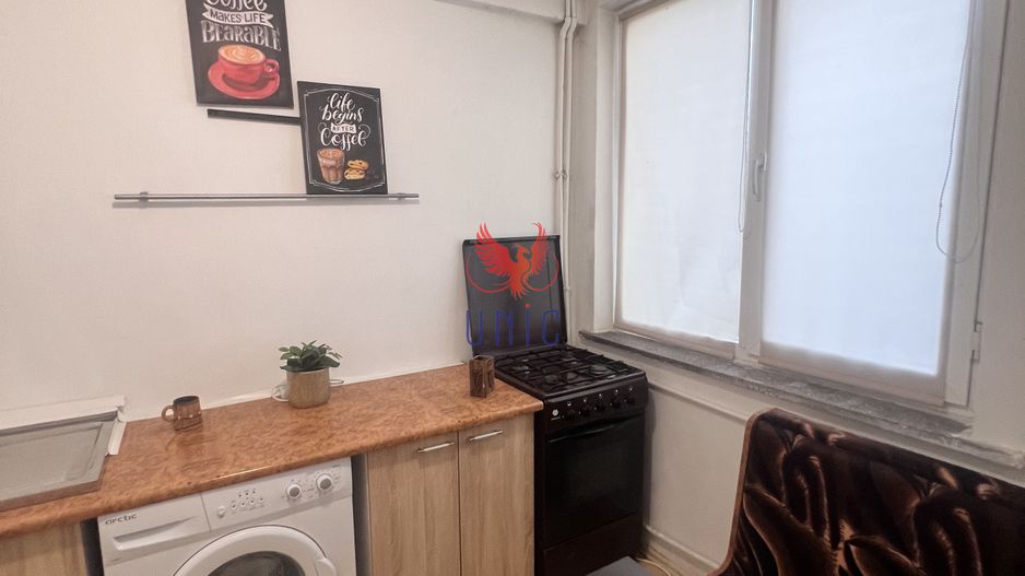 Decomandat, stradal, Calea Bucuresti etaj 1 - Poză 81