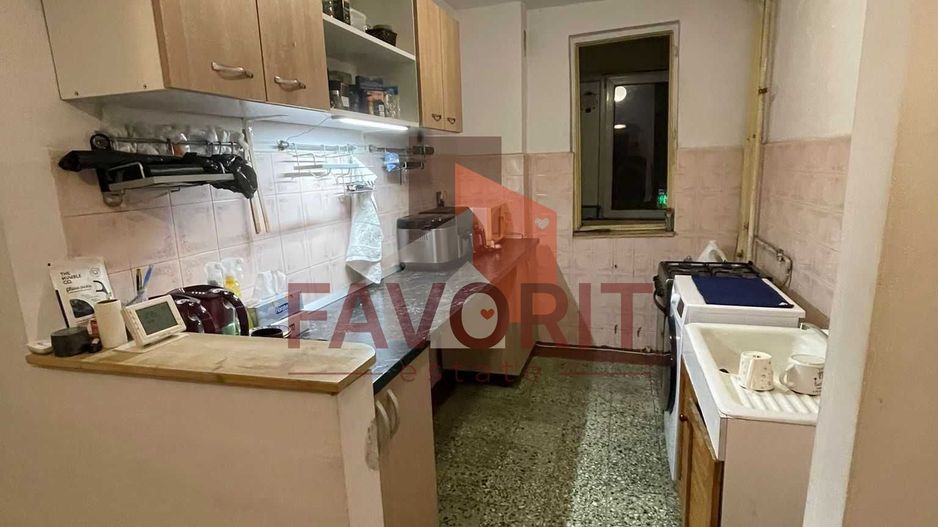 Apartament 3 camere decomandat | Zona Sagului - Poză 8