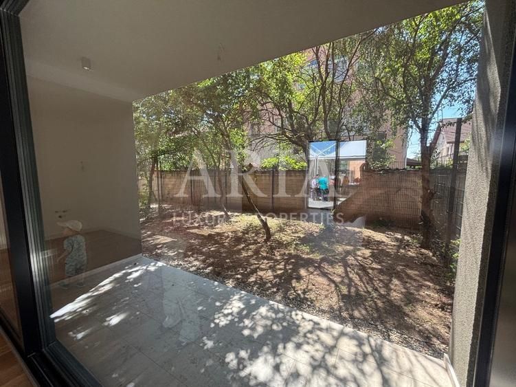 VILA MODERNA IN COMPLEX PRIVAT - Poză 10