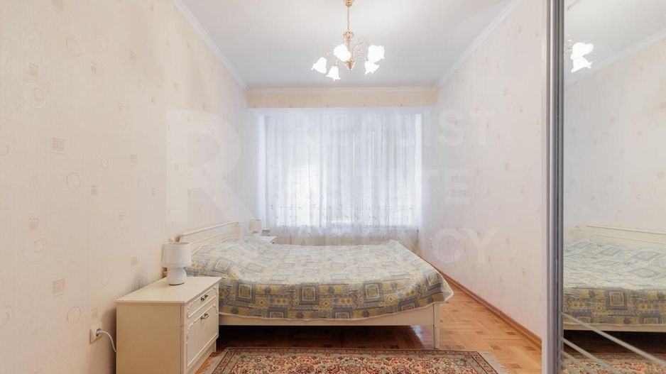 Chirie, casă, 3 nivele, 5 camere, Mihail Berezovschi, Telecentru - Poză 12