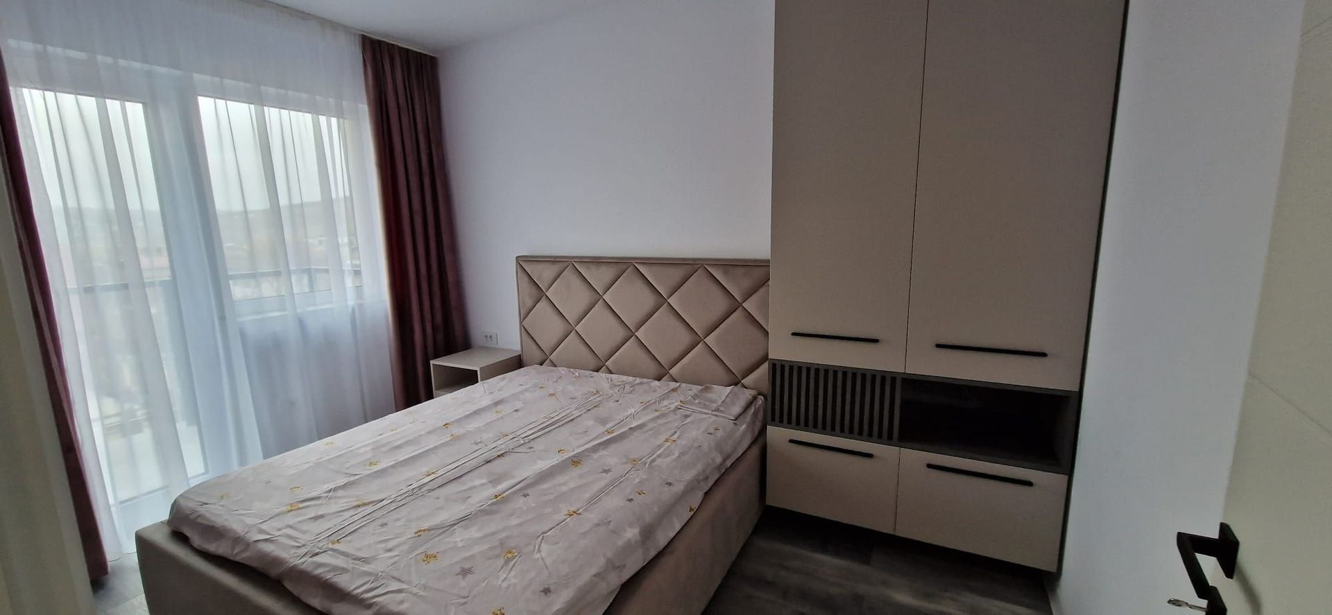 Apartament 2 camere 44 mp Rediu 80000 euro loc parcare inclus - Poză 5