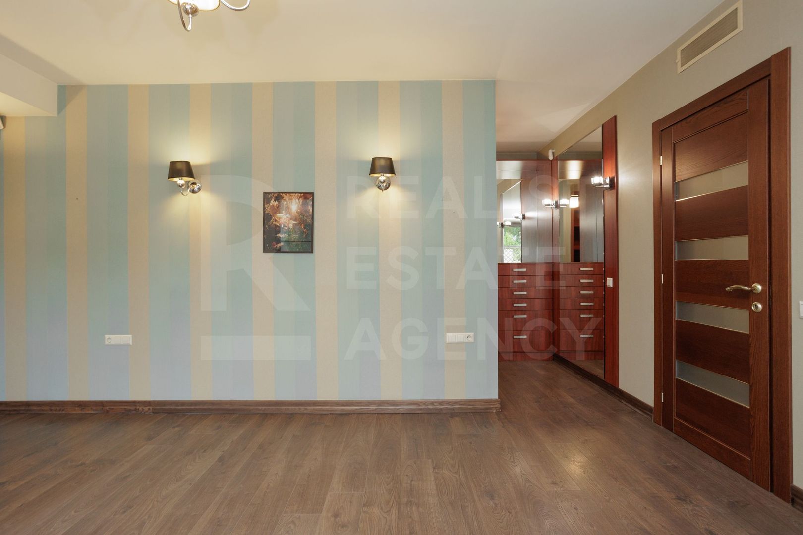 Chirie, Casa, 6 camere, Râscani - Poză 27
