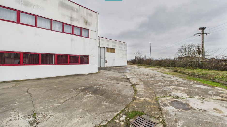 Hală de producție, cu birouri și teren, în Sebiș - Poză 45