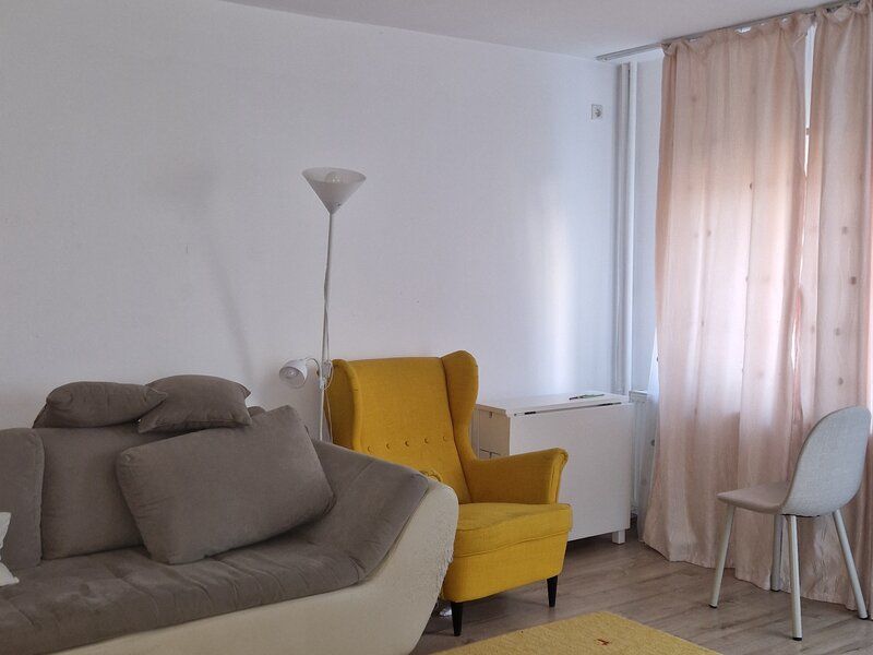 AP. 3 CAMERE DRUMUL SARII, LOC PARCARE, CENTRALA, METROU 10 MINUTE - Poză 2