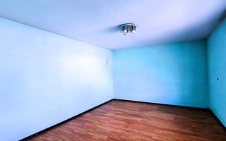 Medgidia | Casa P+1 | 5 camere spațioase, balcon, terasă și garaj - Poză 4