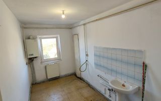 Apartament 3 camere decomandat 67 mp - Poză 6