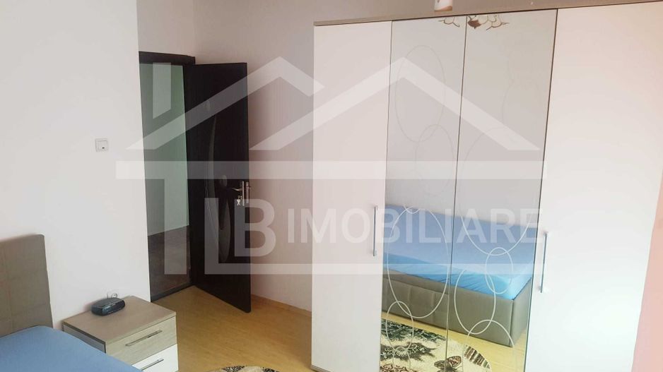 Apartament cu 2 camere, 54mp, decomandat, Zona Fortuna - Poză 2