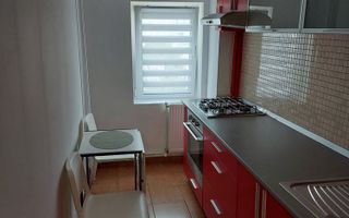 Vanzare Garsoniera 42 mp 3 Minute Mall Vitan Complet Renovata - Poză 1