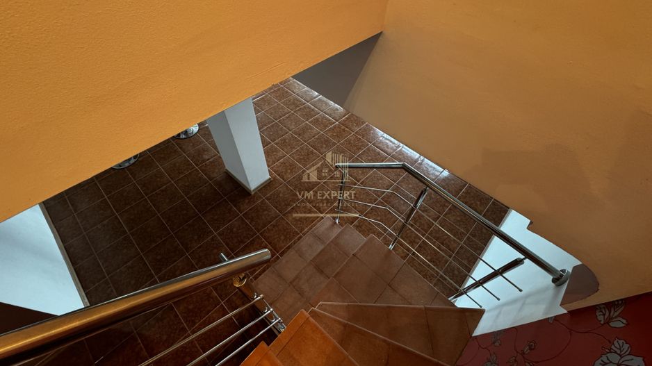 APARTAMENT CAMPULUNG TIP PENTHOUSE, 5 CAMERE GRUI - Poză 39