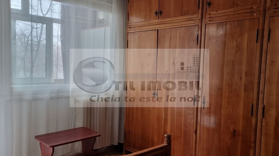 2 camere Podu Ros - Poză 5