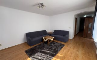 Apartament la casă 3 camere de închiriat | Sibiu, Piața Cluj | 75 mp - Poză 2