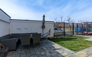 Apartament modern cu curte proprie – ideal pentru familie, zona Brana - Poză 3