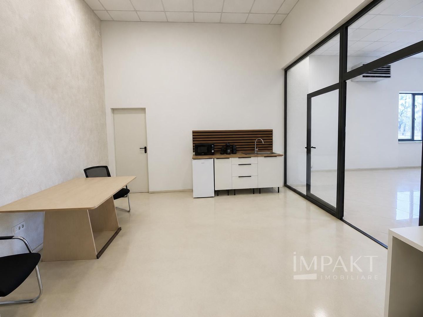 Spațiu de închiriat – depozitare + posibilitate comercială, zona Aeroport Cluj - Poză 2