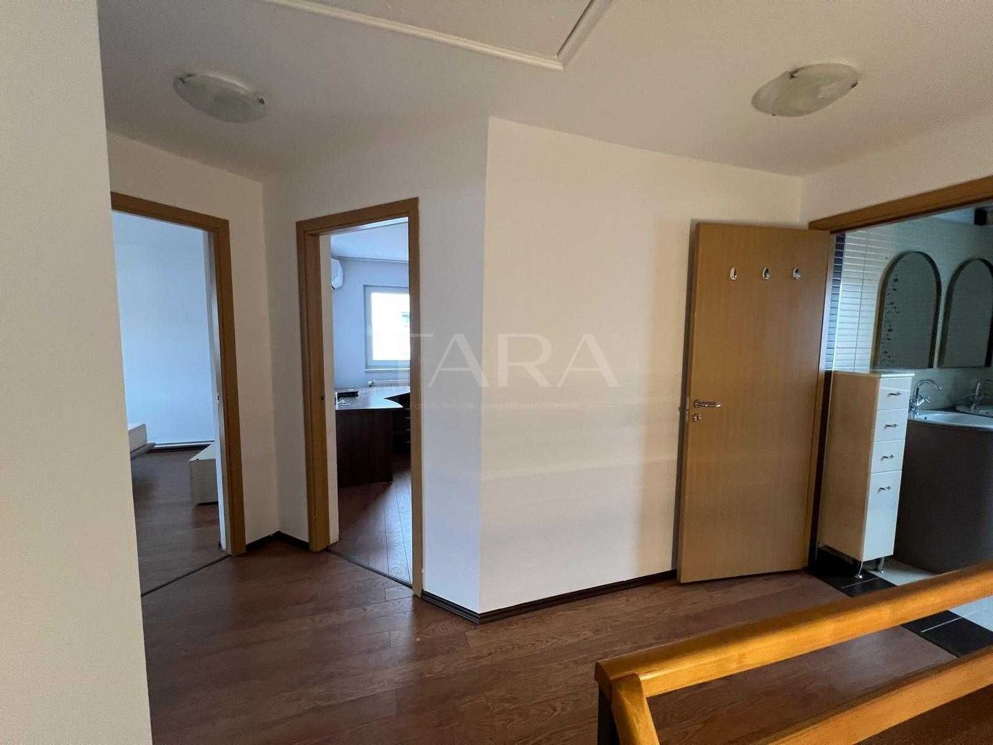 Duplex, 112 mp utili, teren 264 mp, garaj, Florești. - Poză 5