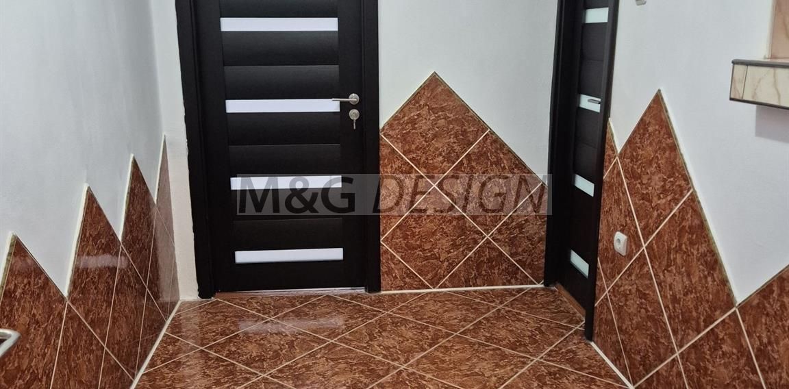 Apartament  spatios 1 camera zona Soarelui - Poză 9