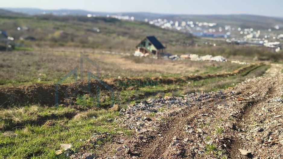Teren Vlădiceni , Tomești panorama deosebita - Poză 1