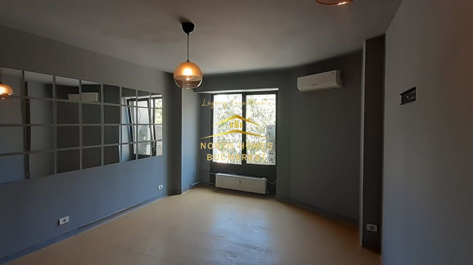 Spatiu comercial de ichiriat - DECEBAL -VITRINA 8 mp - Poză 4