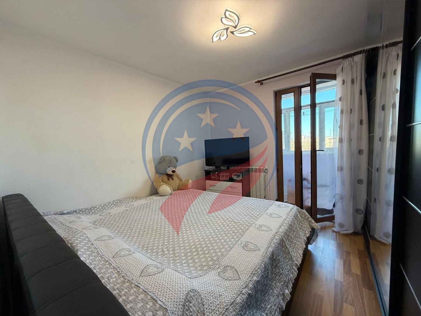 APARTAMENT 3 CAMERE-73 mp zona Promenada - Poză 7